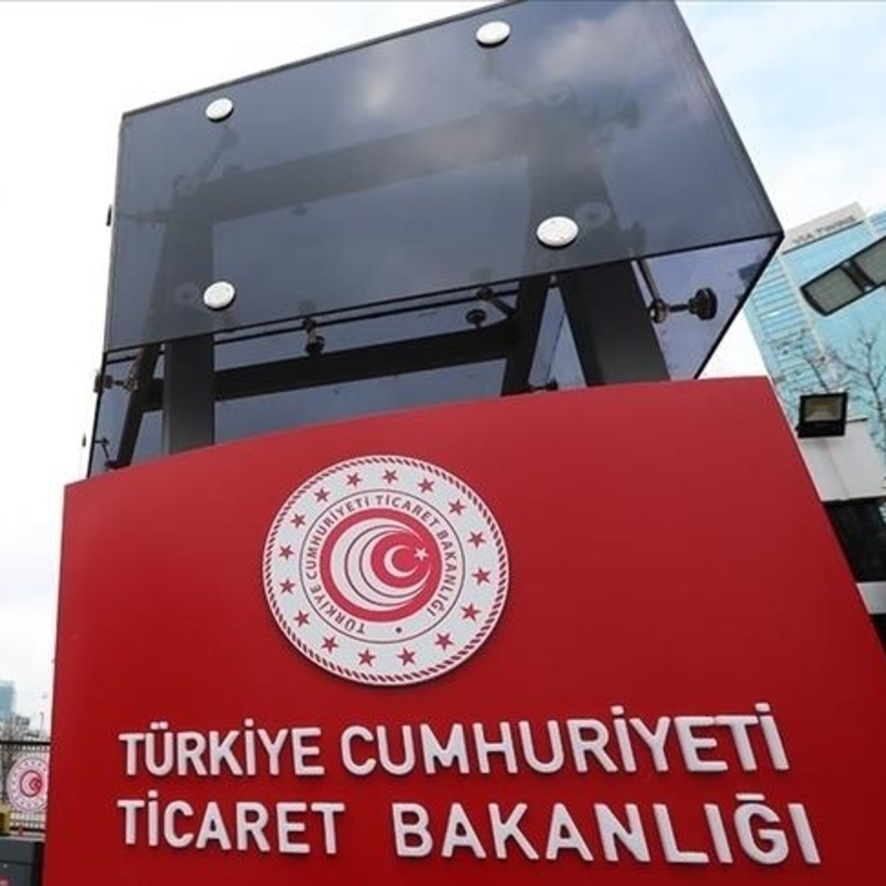 Ticaret Bakanlığı’ndan 8 ayda 815,3 milyon liralık ceza