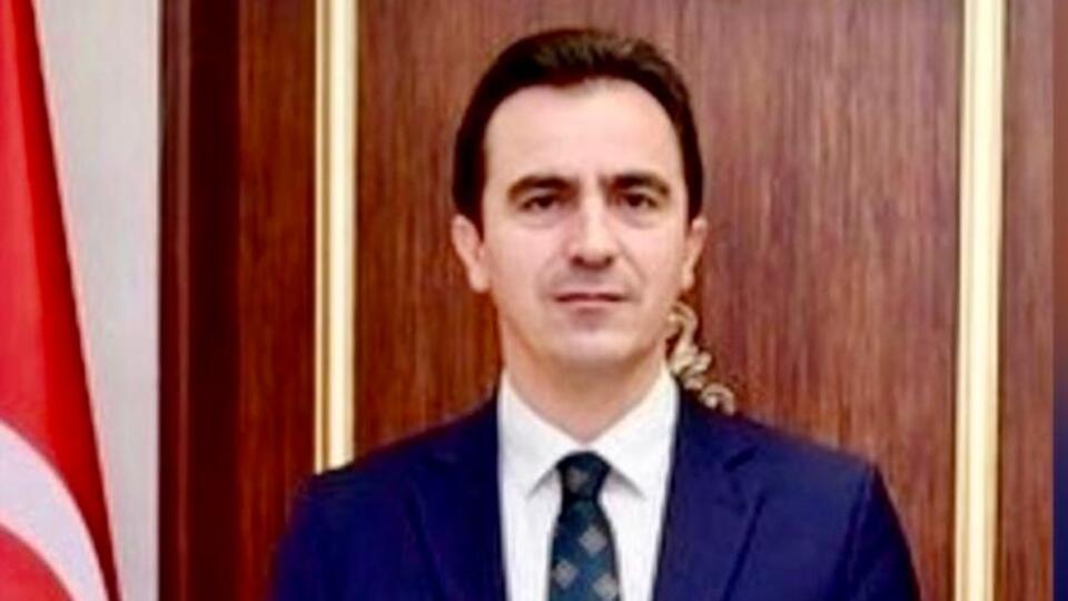 Yeni Bitlis Valisi Ahmet Karakaya kimdir?