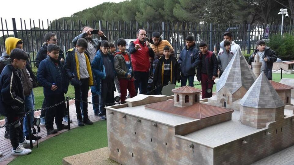 "Çocuklar ile Manisa tarihine yolculuk"