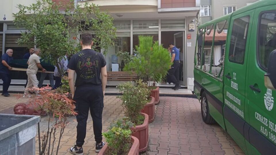 İstanbul'da korkunç olay! Kız öğrenci yurdunda şüpheli ölüm!