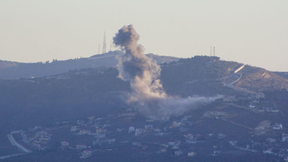 Lübnan'daki Hizbullah hedefleri vuruldu