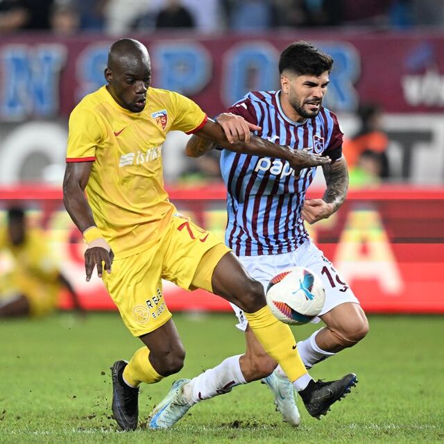 Trabzonspor puanı 90+8'de kurtardı!