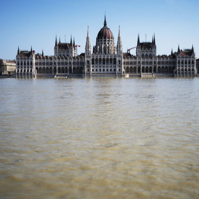 Budapeşte sular altında!