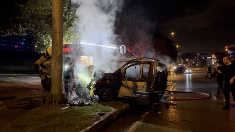 Direğe çarpıp alev aldı