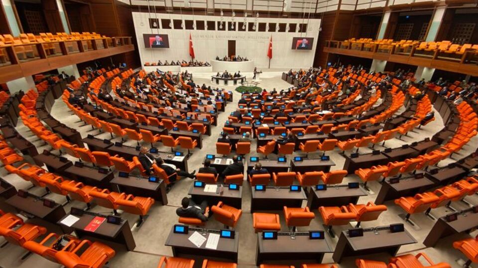 Operatör zamları Meclis gündeminde