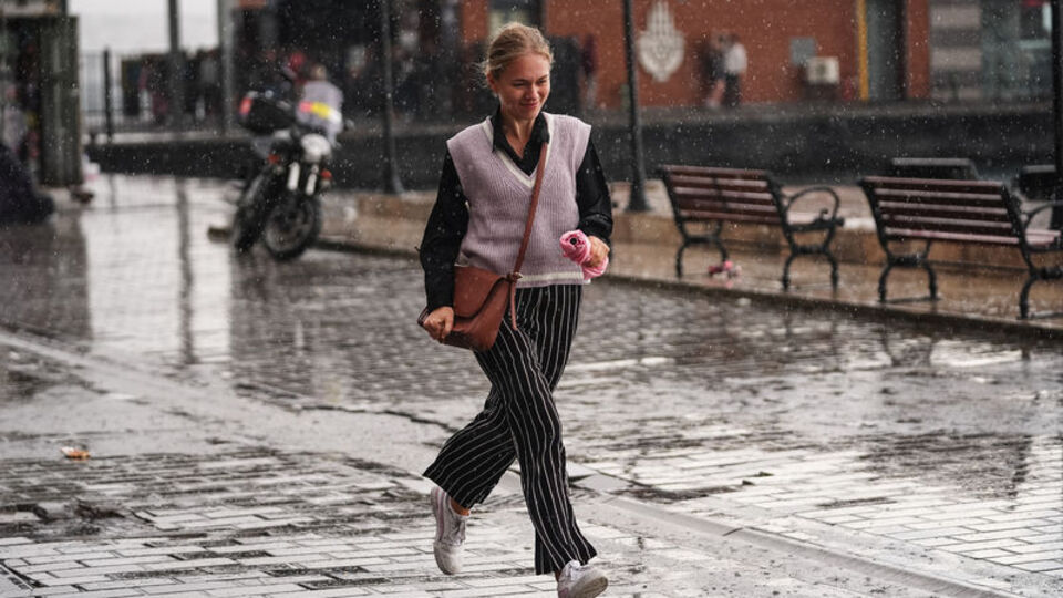 Türkiye'nin büyük bölümü yağışlı! Meteoroloji'den önemli uyarılar