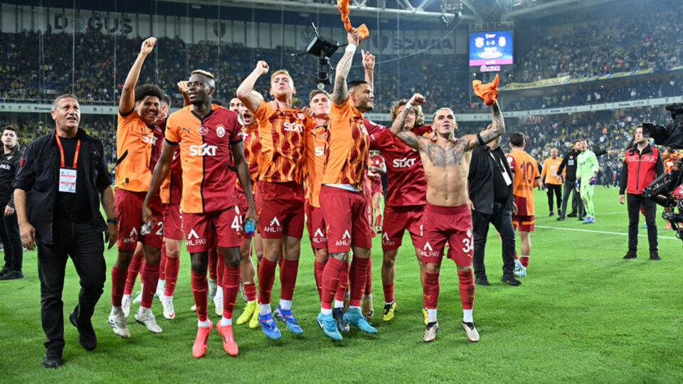 Kutlamada dikkat çeken o kare!