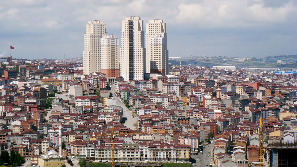 Konut fiyatları artar mı azalır mı?
