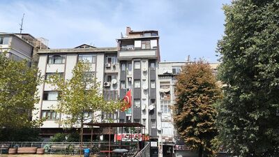 Bu binayla barışmışız