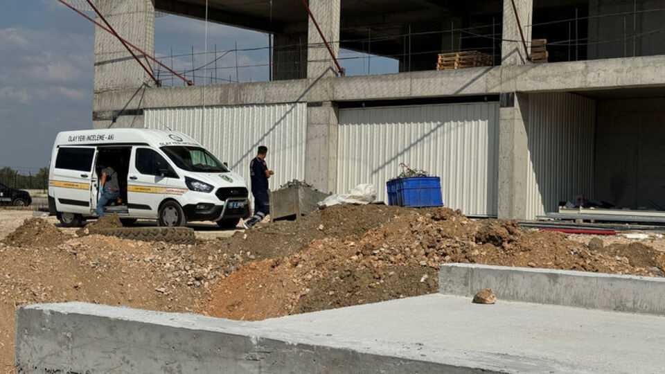 Atık su kazısında göçük! 1 işçi öldü