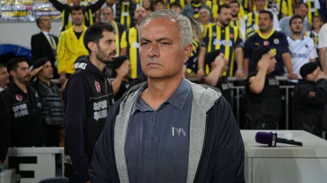 Mou'nun toparlanması kıyafetinden başlamalı