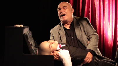 Aylar sonra bir ilk lâkin...