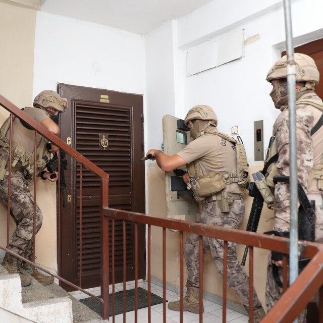 Yasa dışı bahse 18 tutuklama