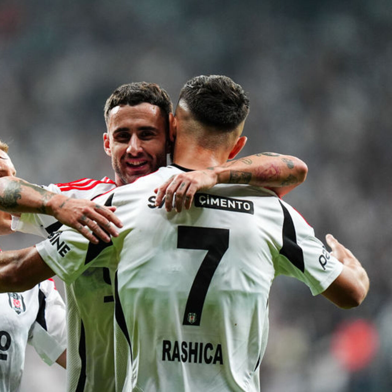 Beşiktaş'ın Ajax maçı kadrosu belli oldu!