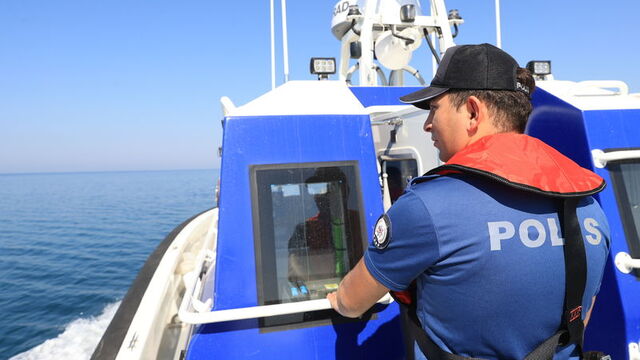 Deniz polisi göreve başladı