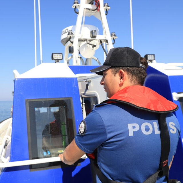 Deniz polisi göreve başladı