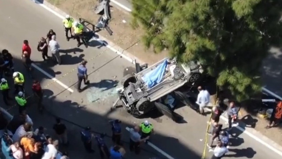 Alt geçide uçtu! Üç kadın öldü!