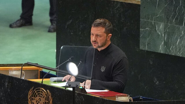 Zelenskiy'e "ABD iç siyasetine müdahale etme" mesajı