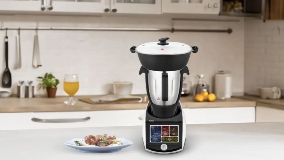 Fakir yeni ürününü Zuchex Fuarı'nda tanıttı