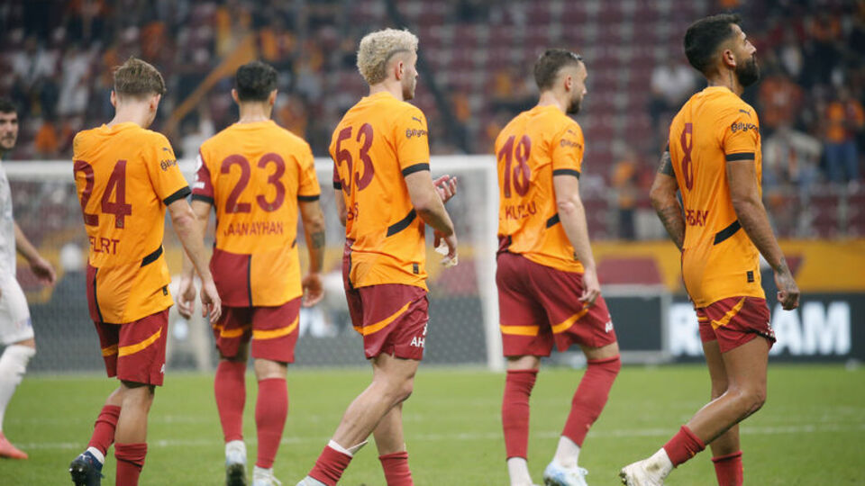 İlk yarı gövde gösterisi, 2. yarı korku filmi!