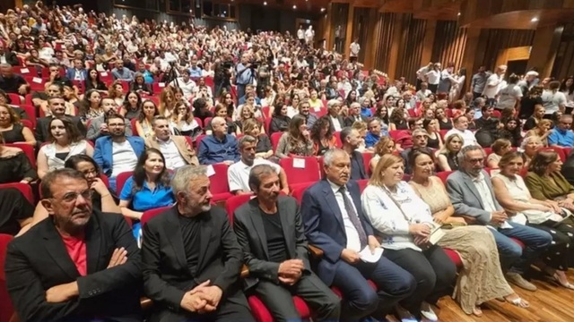 Buz gibi hava esti