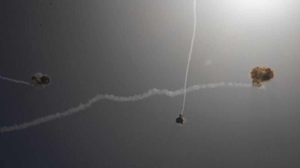 Tel Aviv'de patlama sesleri