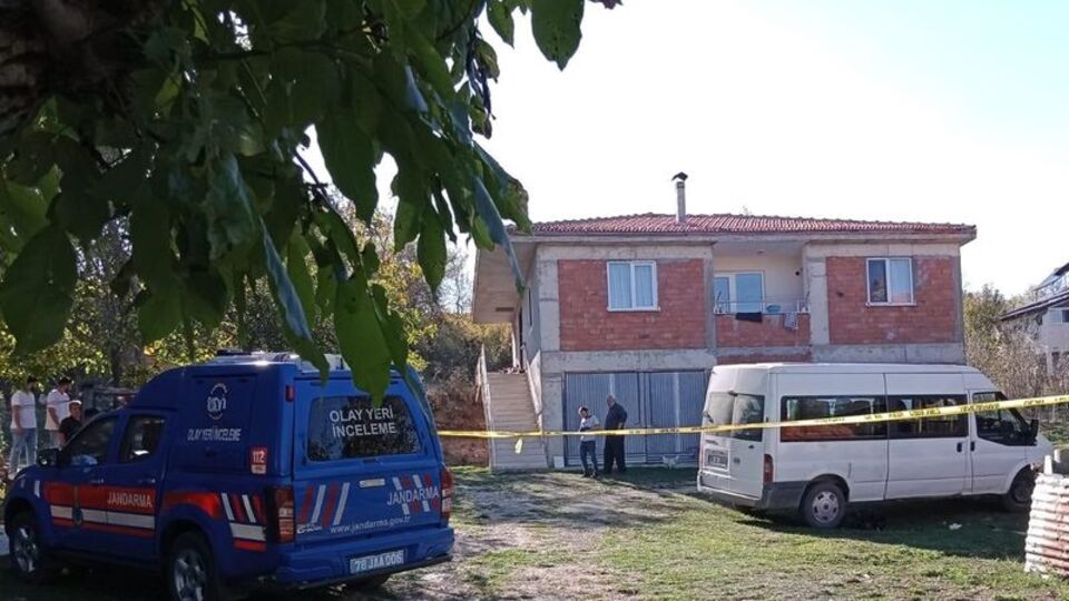 Kan donduran olay! 80 yaşındaki adam yengesini öldürdü