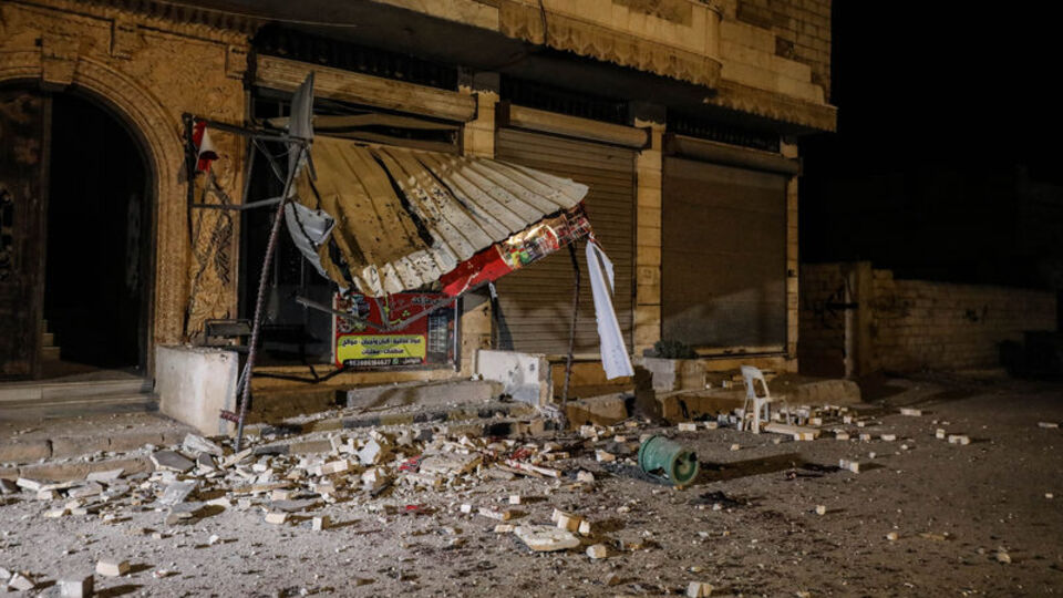 Suriye rejimi İdlib'i vurdu: 2 ölü, 3 yaralı