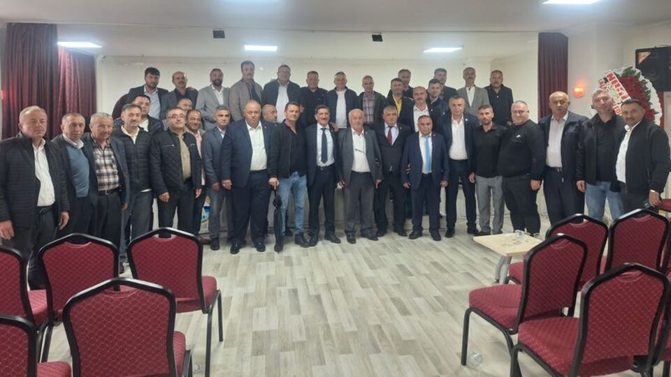 Alaplı'da Mithat Mandacı yeniden seçildi