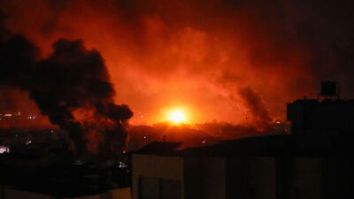 İsrail, Lübnan'da füze deposu vurdu