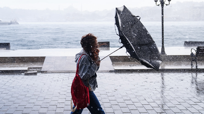 14 ile sarı, 3 ile turuncu uyarı! Gök gürültülü sağanak var
