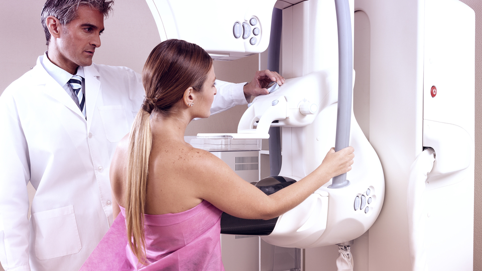 Mamografi çektirmek kanser yapar mı?