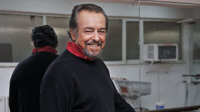 Güneri Cıvaoğlu hayatını kaybetti!