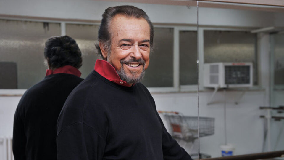 Güneri Cıvaoğlu hayatını kaybetti!