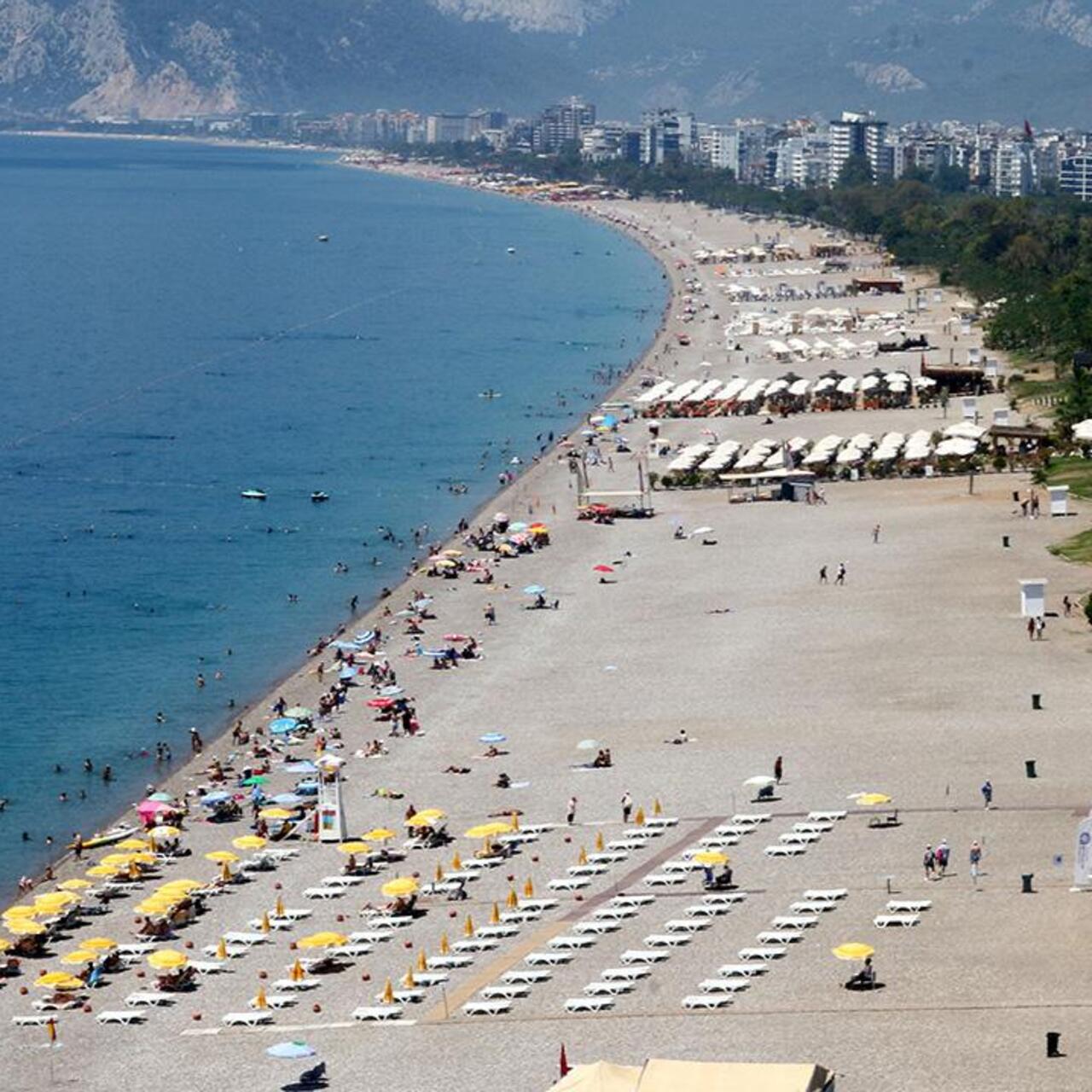 Antalya'da turist rekoru