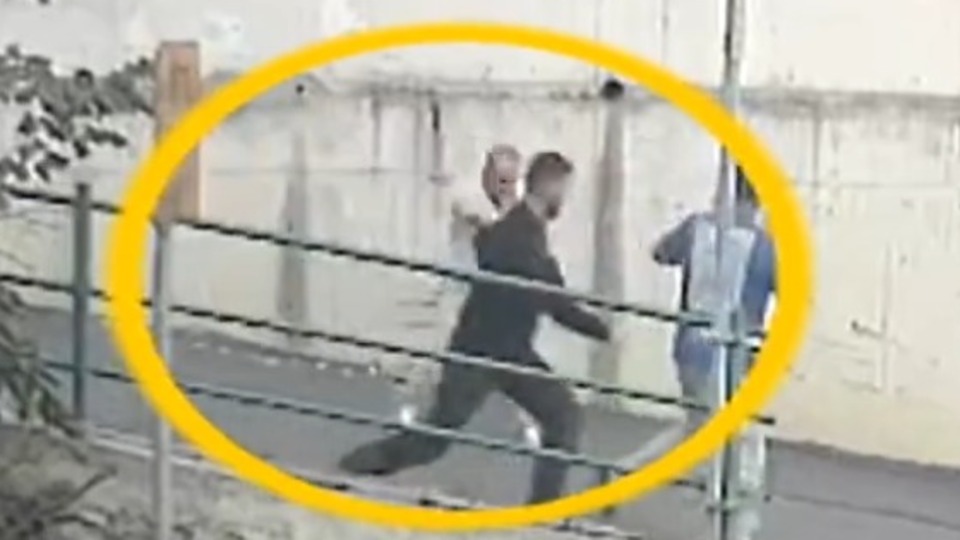 Silah tutukluk yaptı! Ölümden döndü!