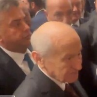 Devlet Bahçeli ile Özgür Özel bir araya geldi