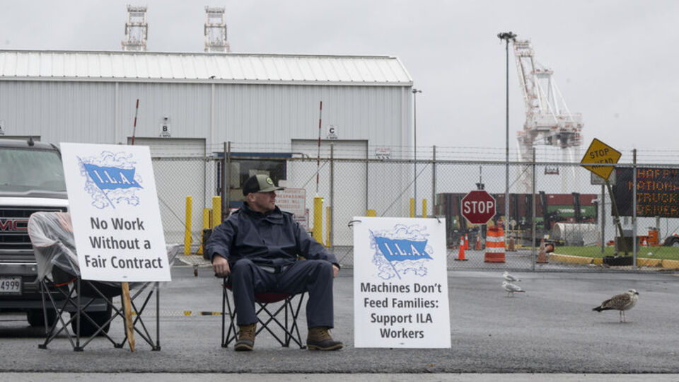 ABD'de liman işçileri grevde