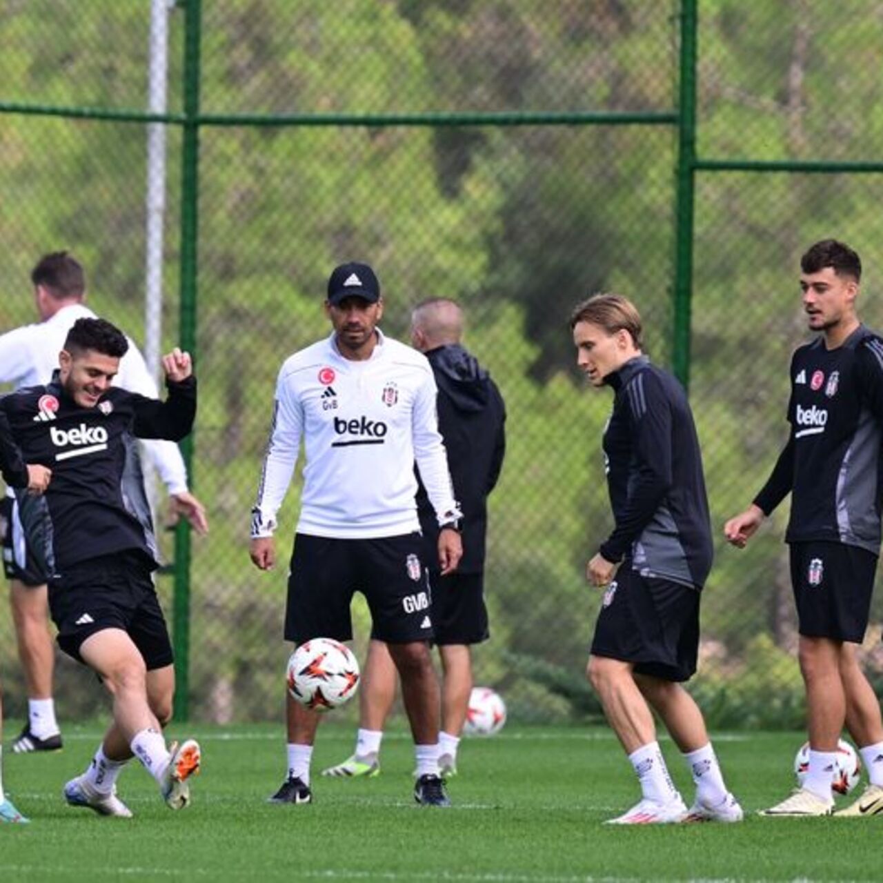 Beşiktaş, Frankfurt maçına hazır