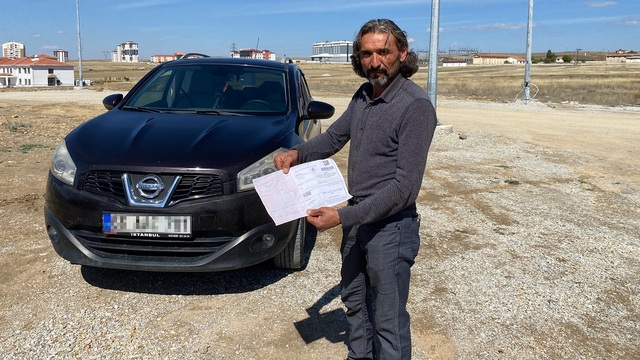 Evine gelen tebligat eşiyle arasını açtı
