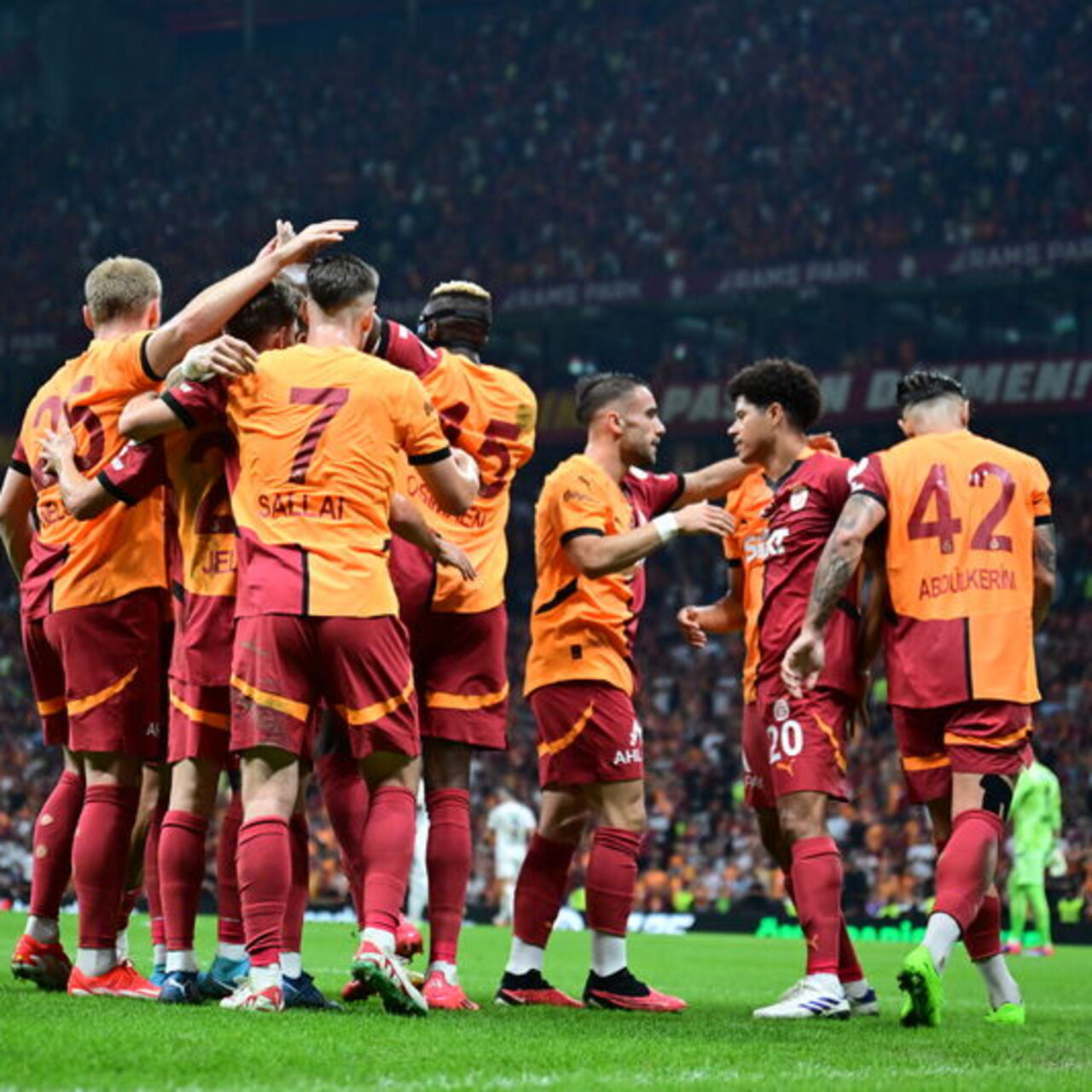 Galatasaray'da 3 eksik!