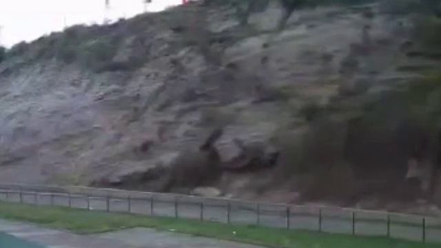 Heyelan anı güvenlik kamerasında