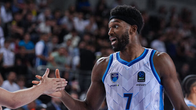 Türk Telekom, Selanik'te kazandı