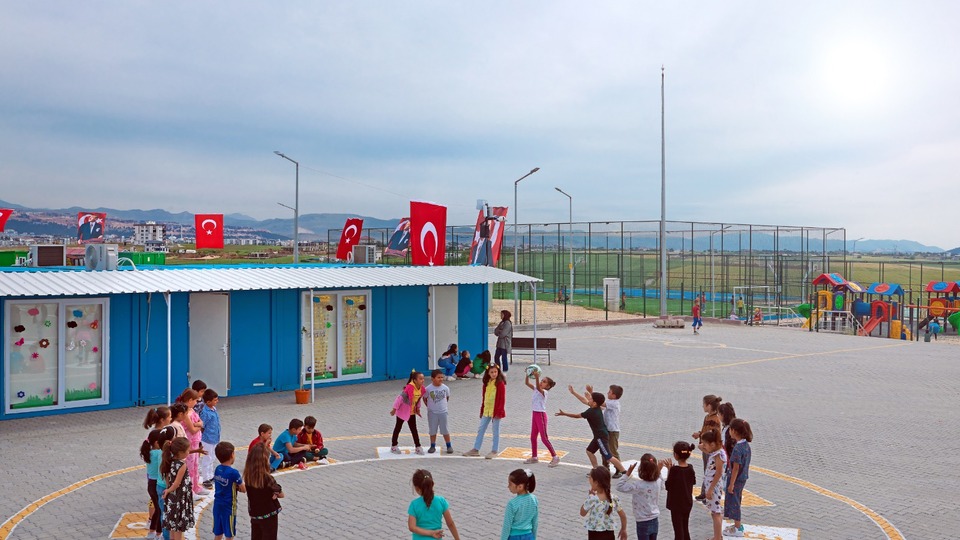 Koç Holding'in Umut Kentler projesine ödül