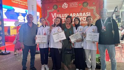 Kaymakamdan öğrencilere tebrik