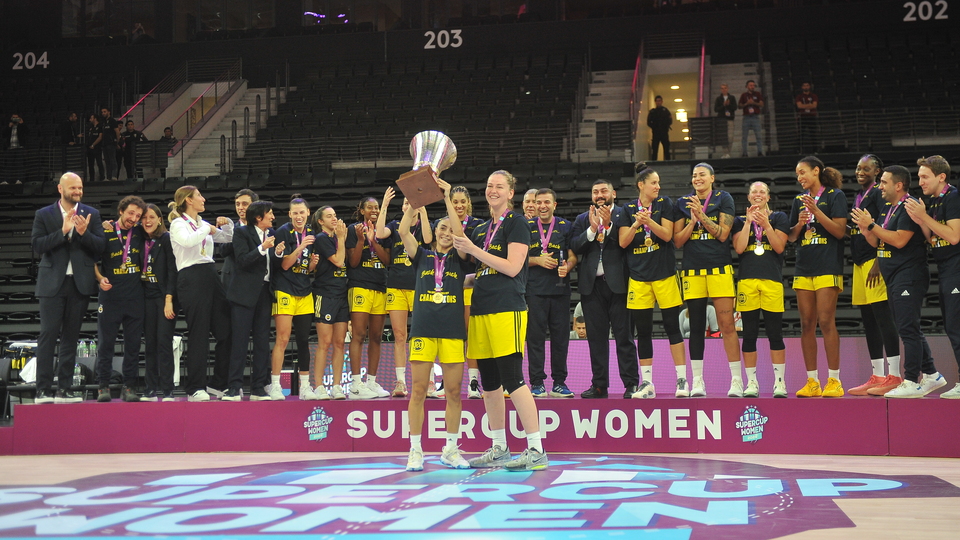 Süper Kupa'da şampiyon Fenerbahçe Opet