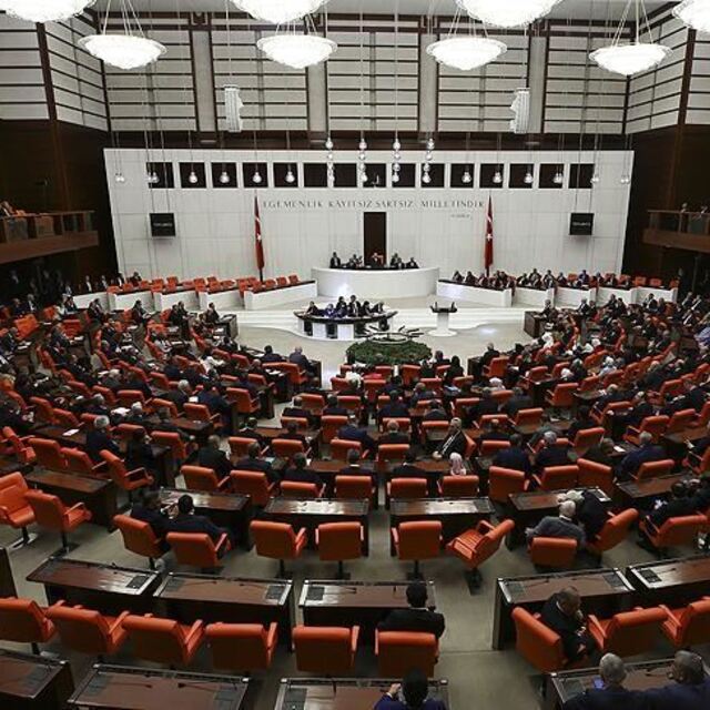Yeni dokunulmazlık dosyaları TBMM'de