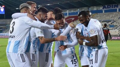 Erzurum tek attı üç aldı!