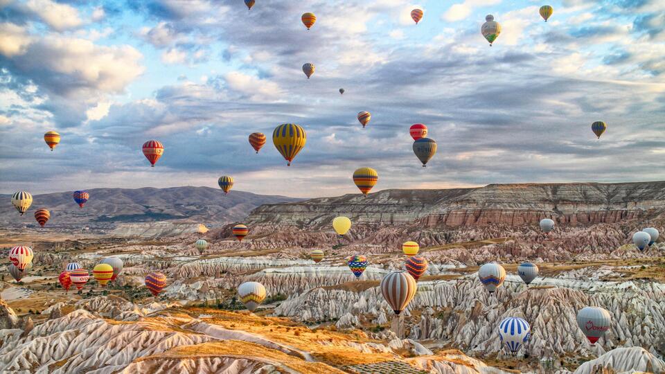 Bakan'dan sıcak hava balonu turizmi açıklaması