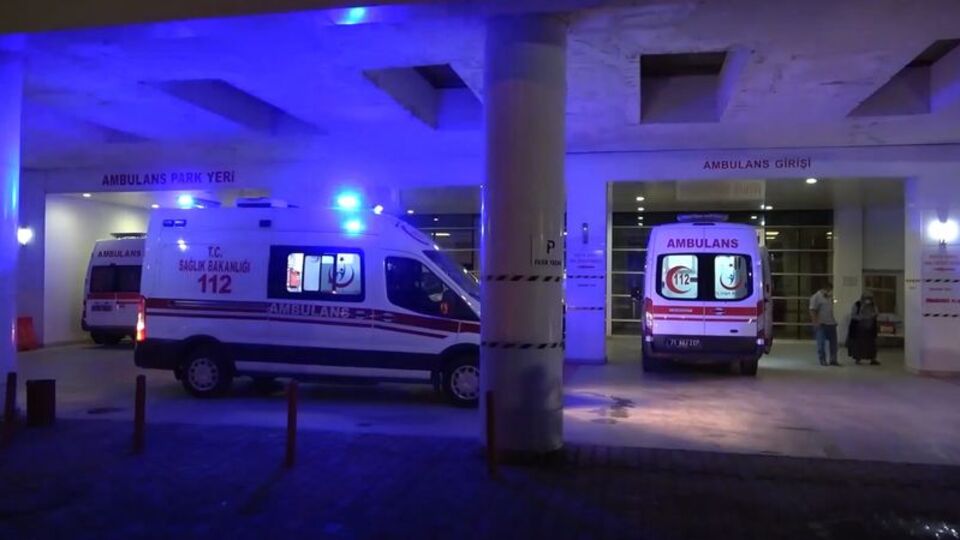 Çocuğunu görmeye gelen anne öldürüldü